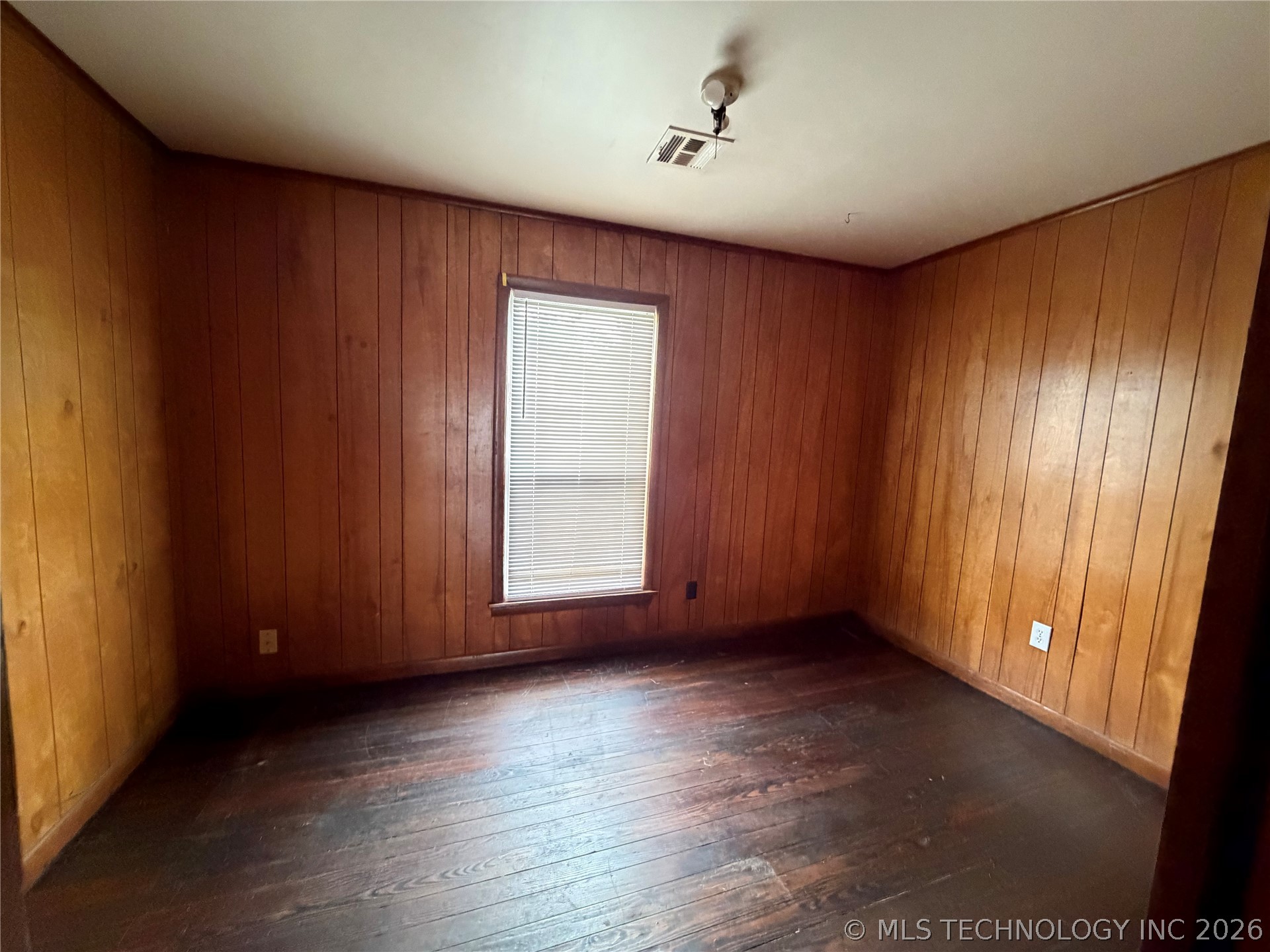 1009 E Thompson Avenue Sapulpa OK 74066