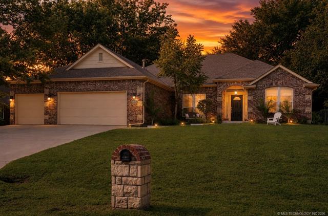 26327 E 112th Court S Coweta OK 74429