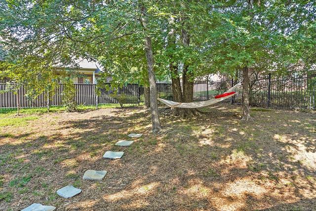 26327 E 112th Court S Coweta OK 74429