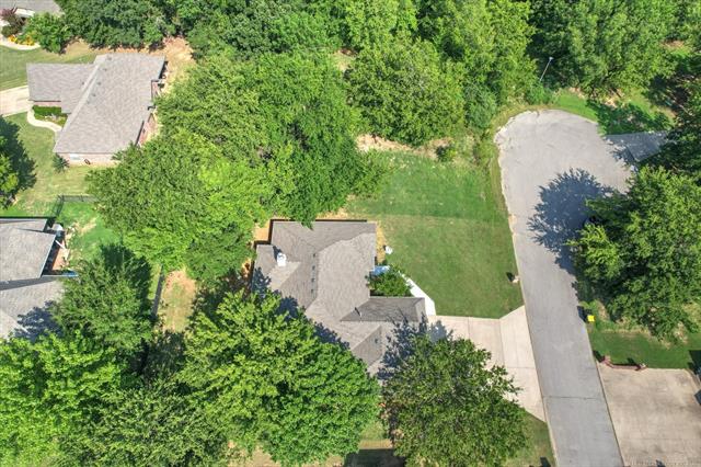 26327 E 112th Court S Coweta OK 74429