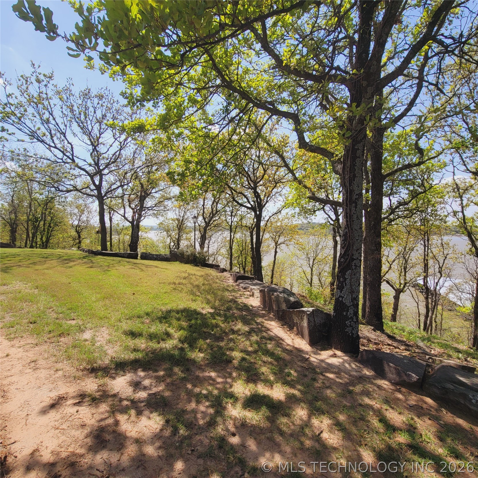 324 Falcon Lane Eufaula OK 74432