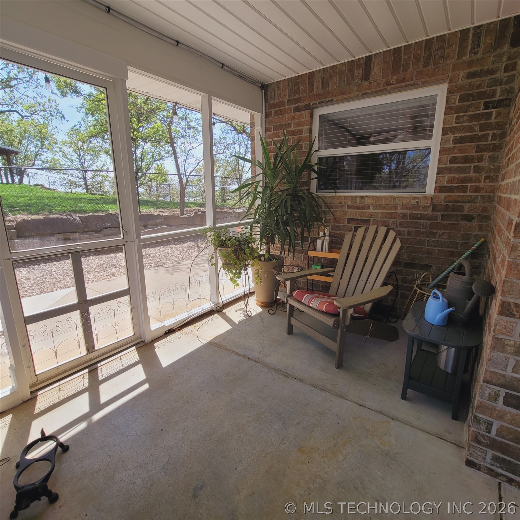 324 Falcon Lane Eufaula OK 74432