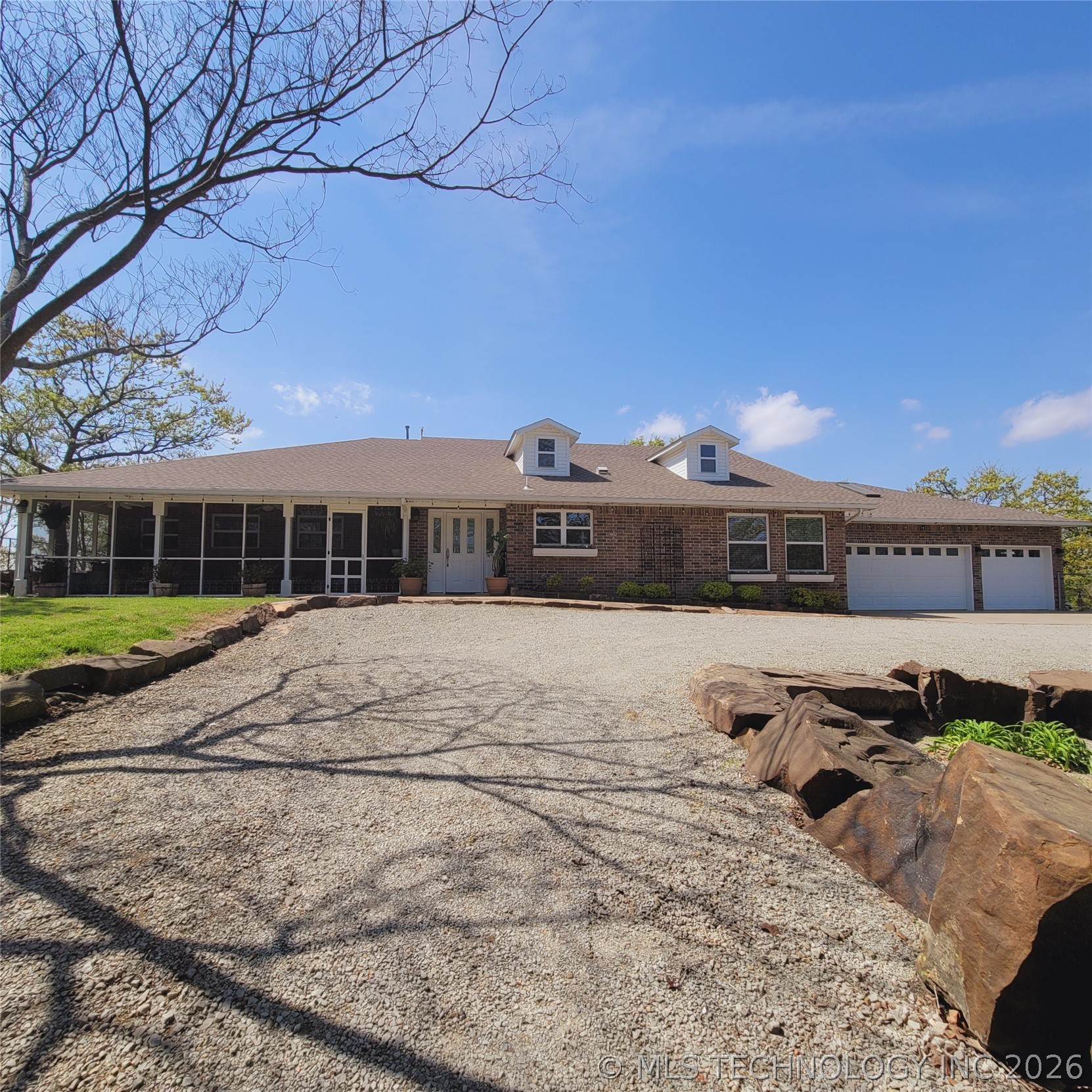 324 Falcon Lane Eufaula OK 74432