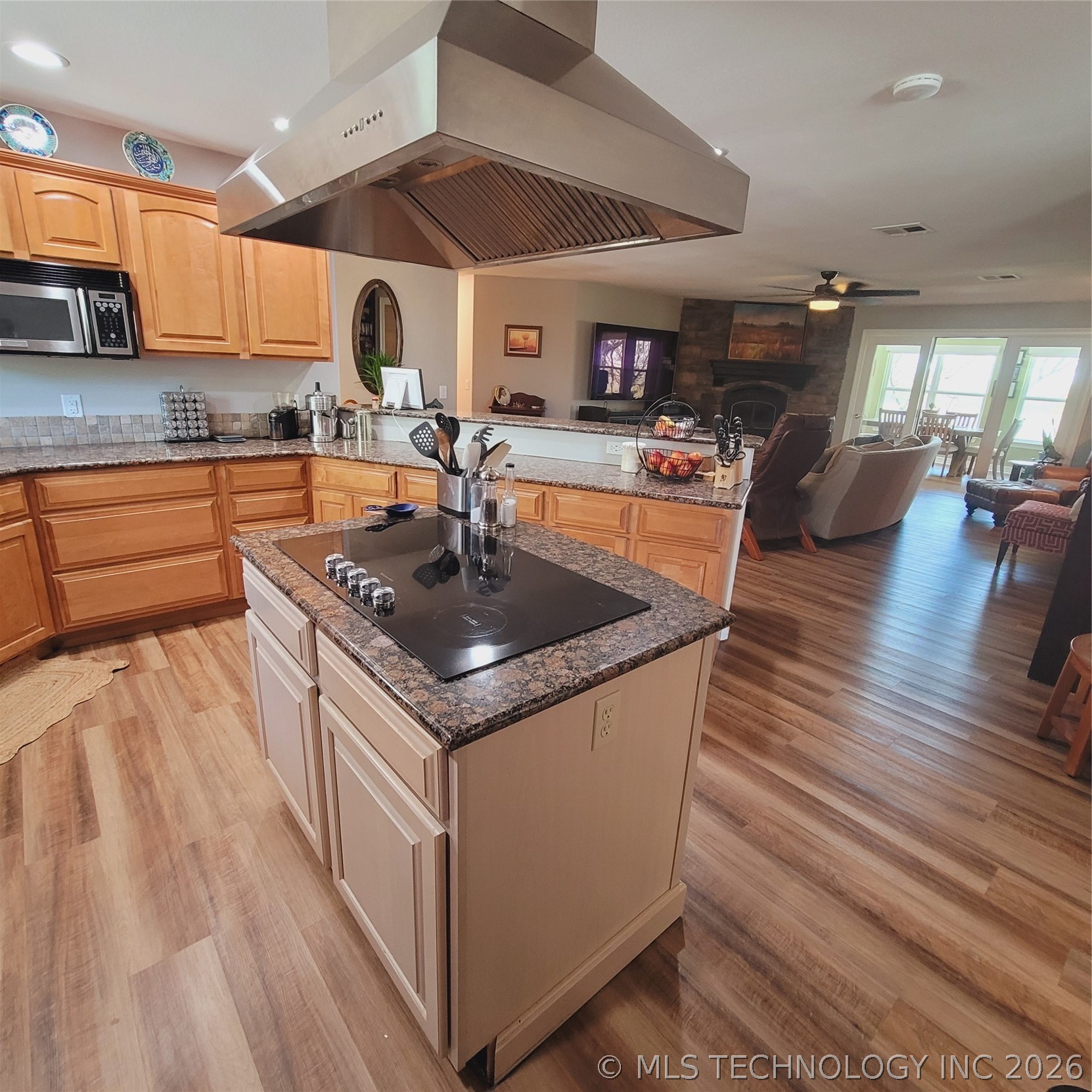 324 Falcon Lane Eufaula OK 74432