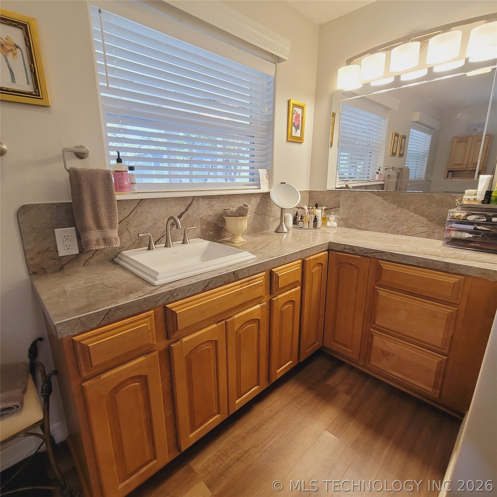 324 Falcon Lane Eufaula OK 74432