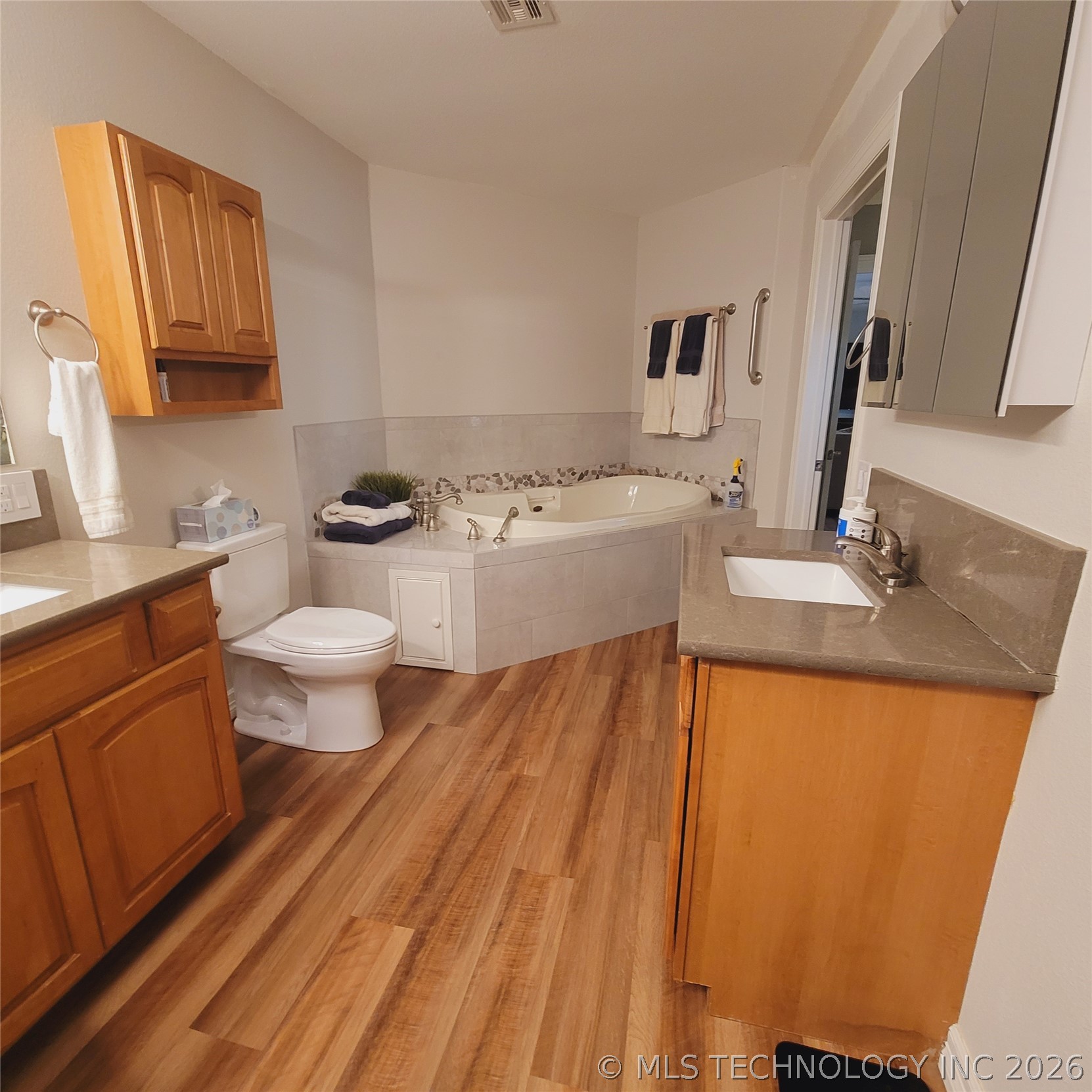 324 Falcon Lane Eufaula OK 74432