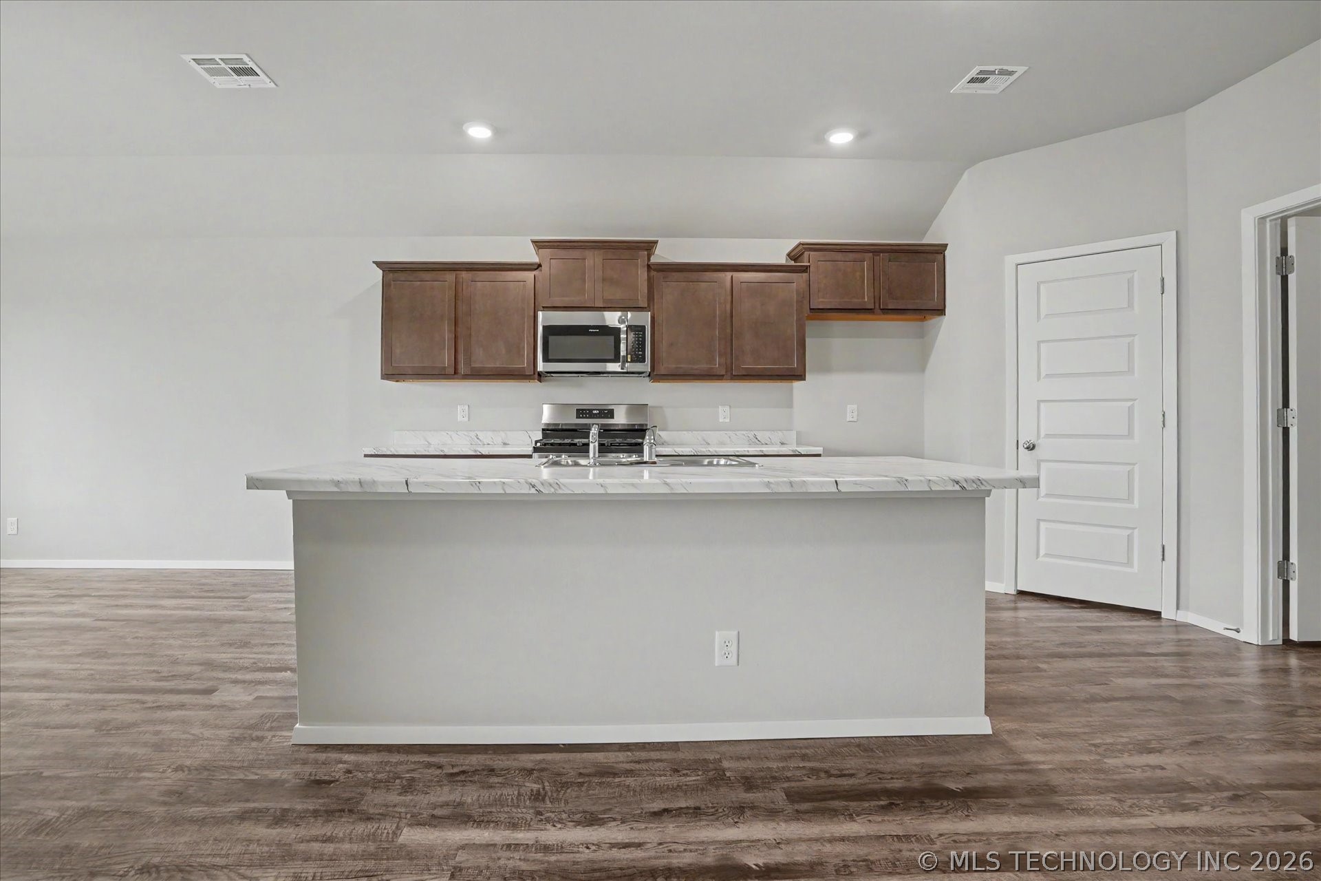 8517 E 163rd Street S Bixby OK 74008