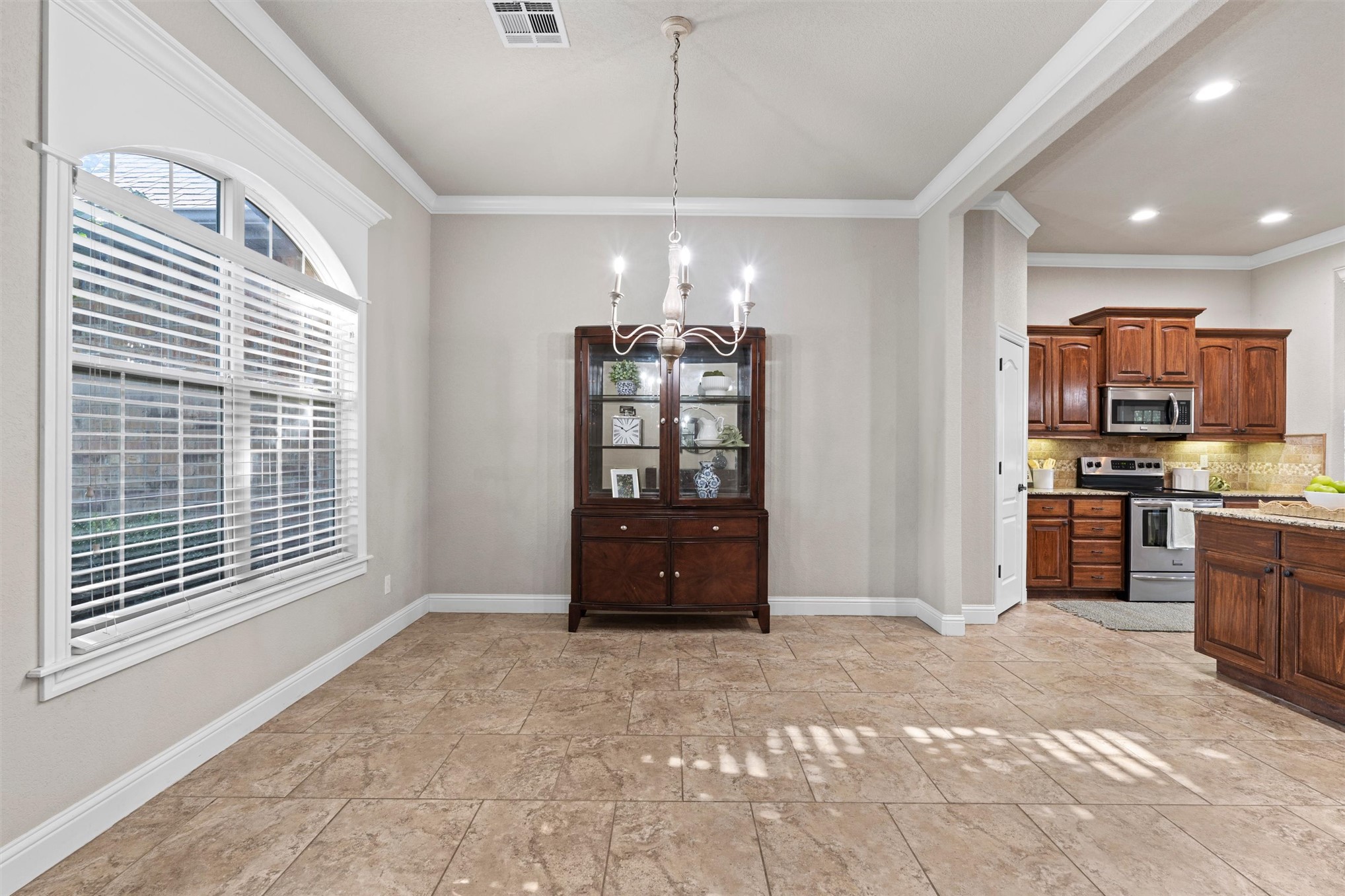 2607 Churchill Bartlesville OK 74006