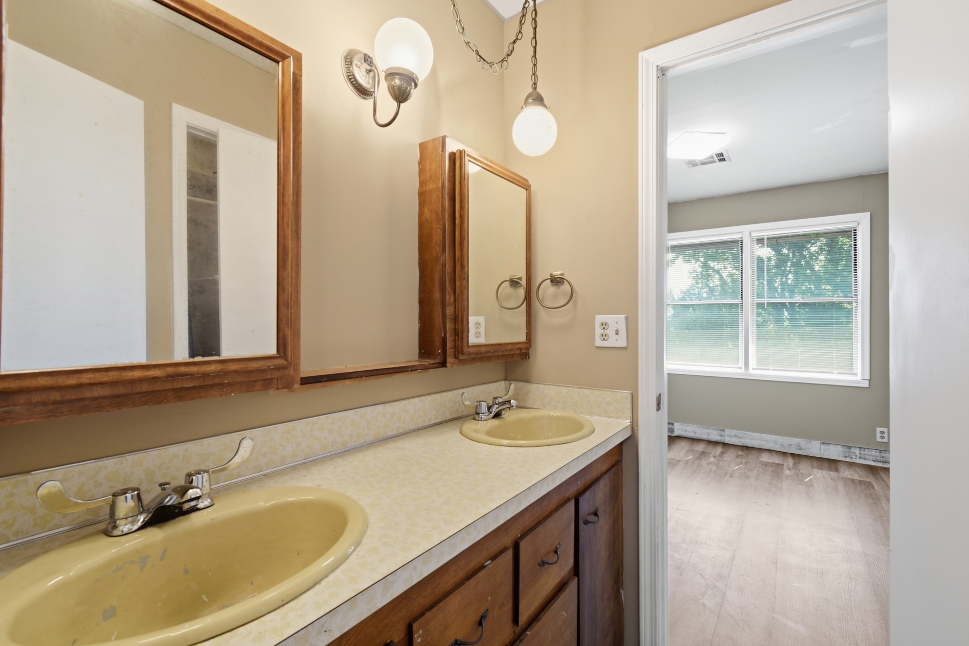 6160 Acacia Road Okmulgee OK 74447