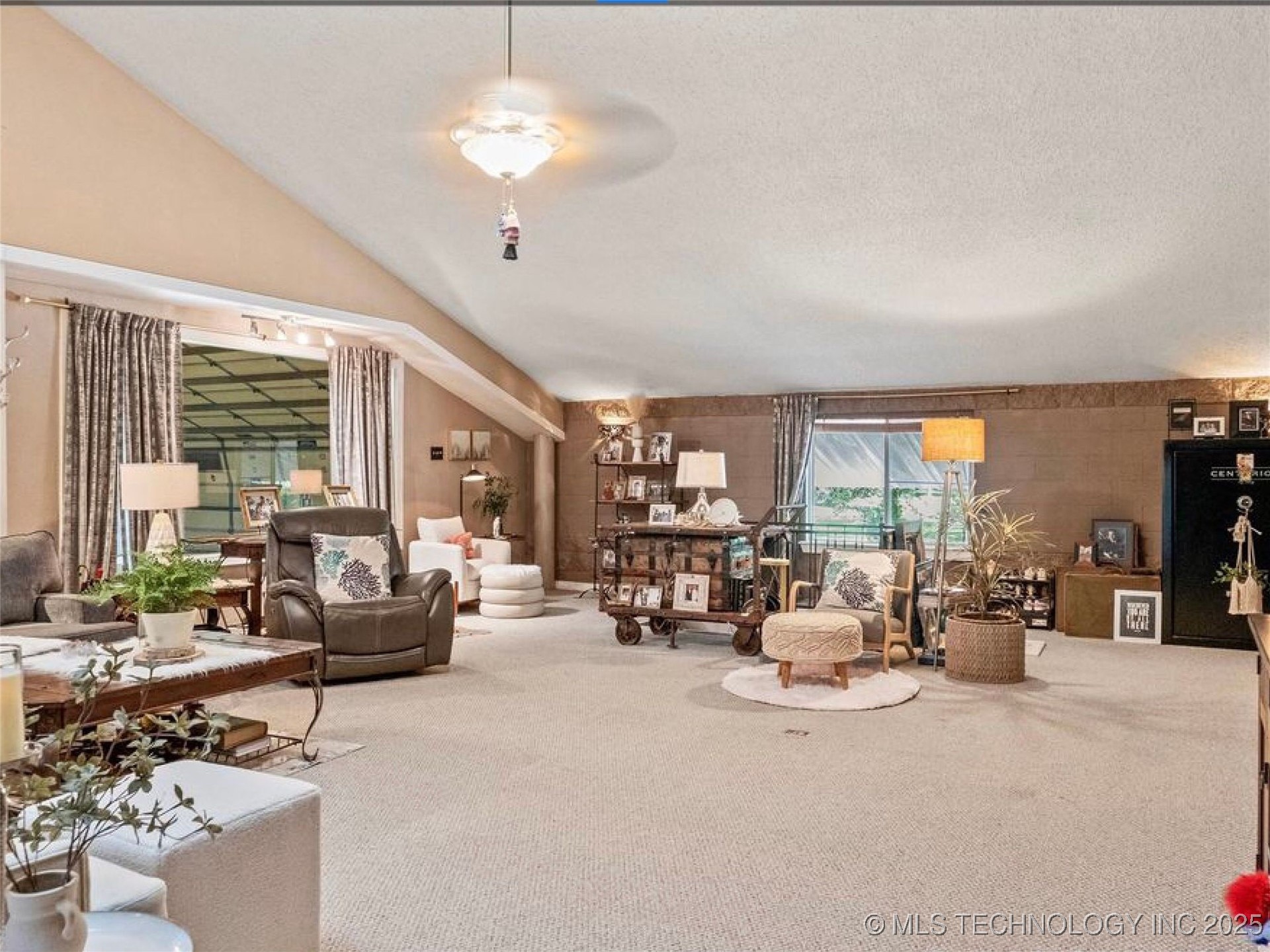 21461 E Apache Street Catoosa OK 74015