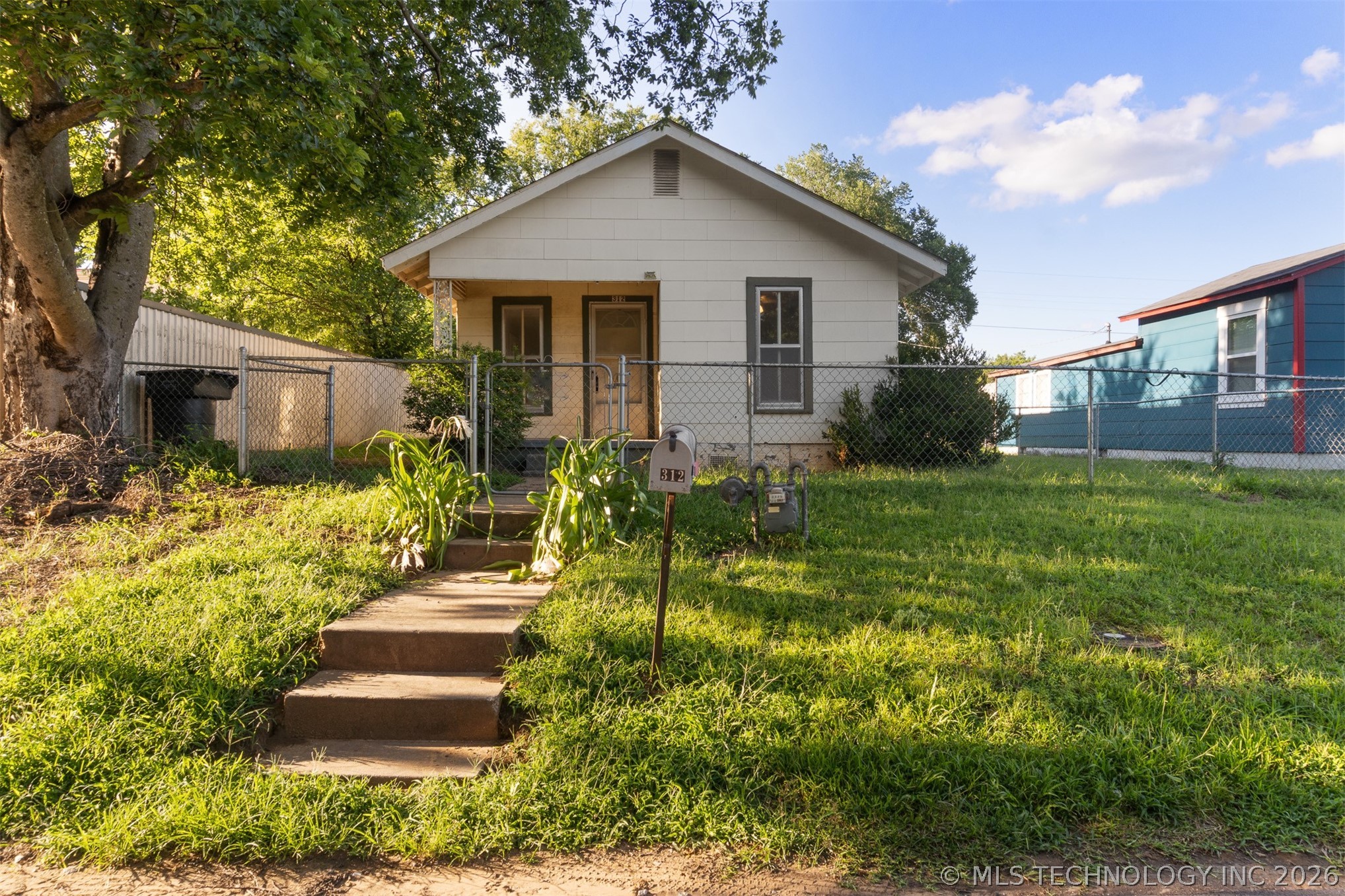 312 E Florida Street Durant OK 74701