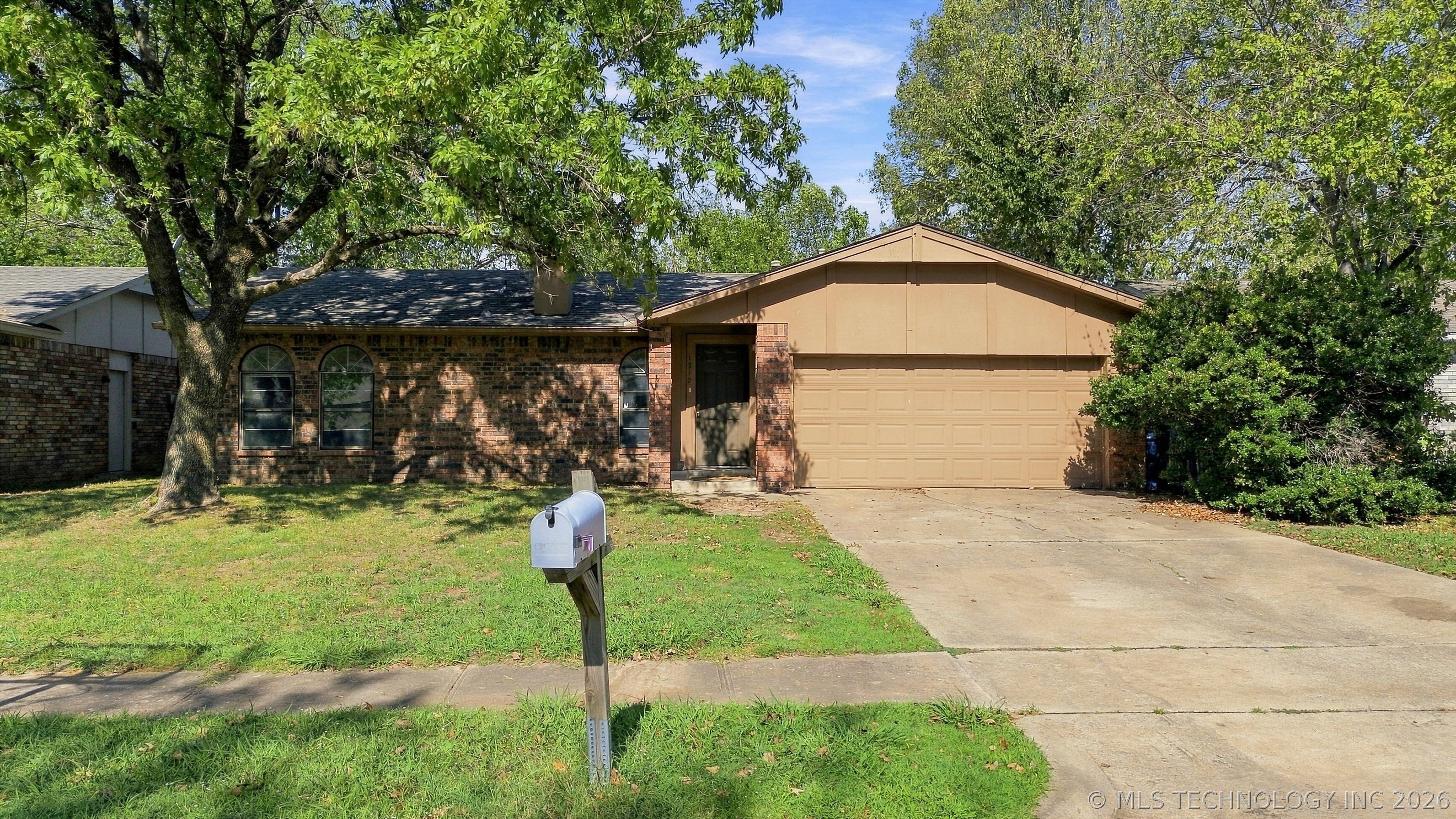 1712 S Pine Avenue Broken Arrow OK 74012