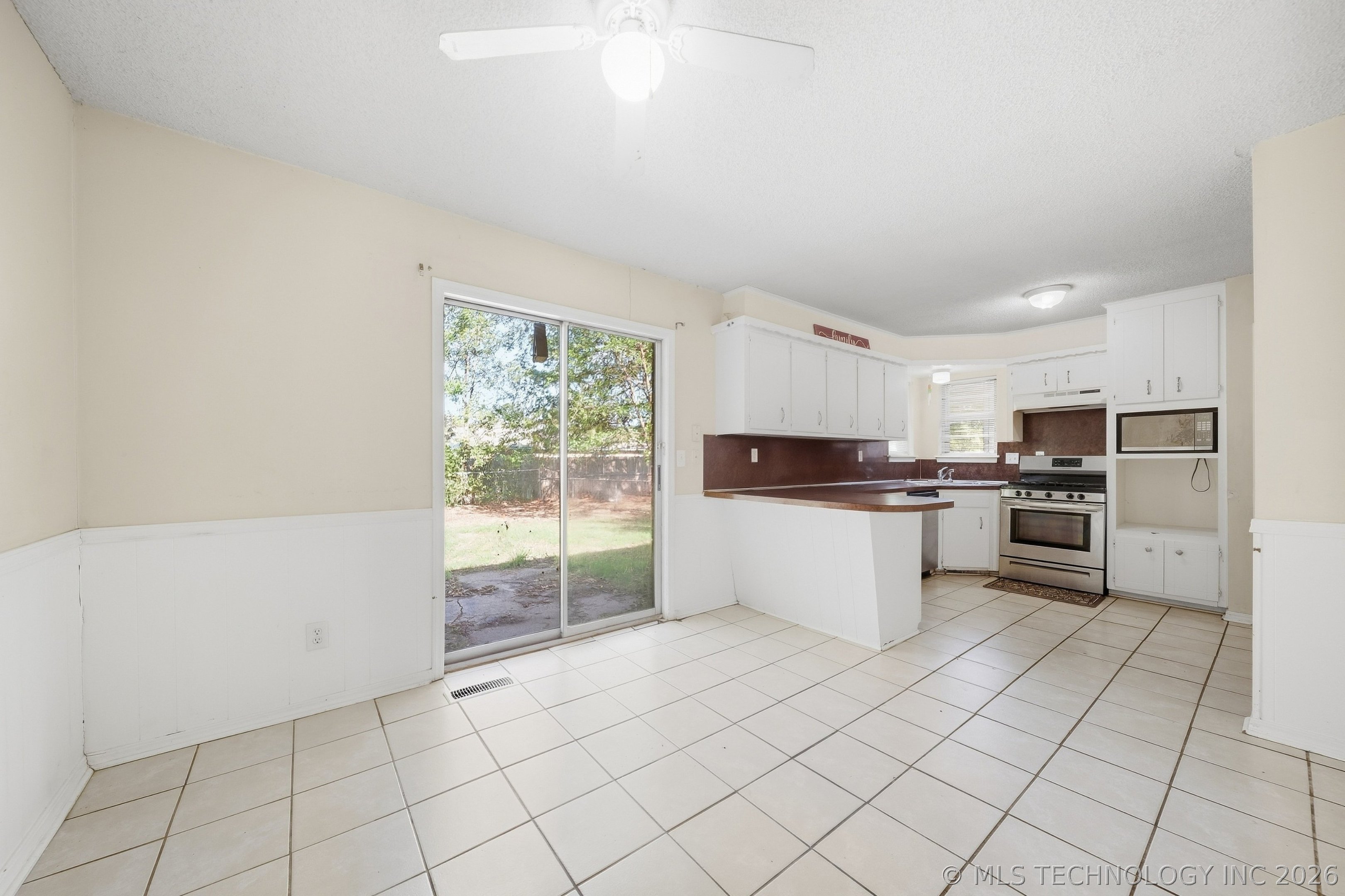 1712 S Pine Avenue Broken Arrow OK 74012
