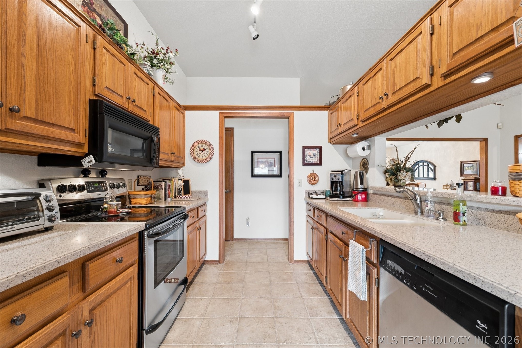 1313 Fairfax Court Yukon OK 73099