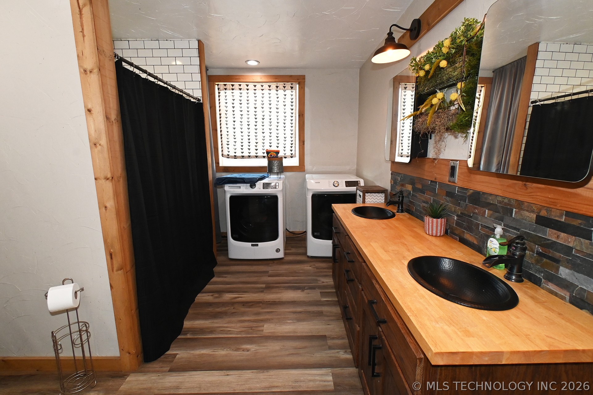 7075 E 303 Road Porum OK 74455