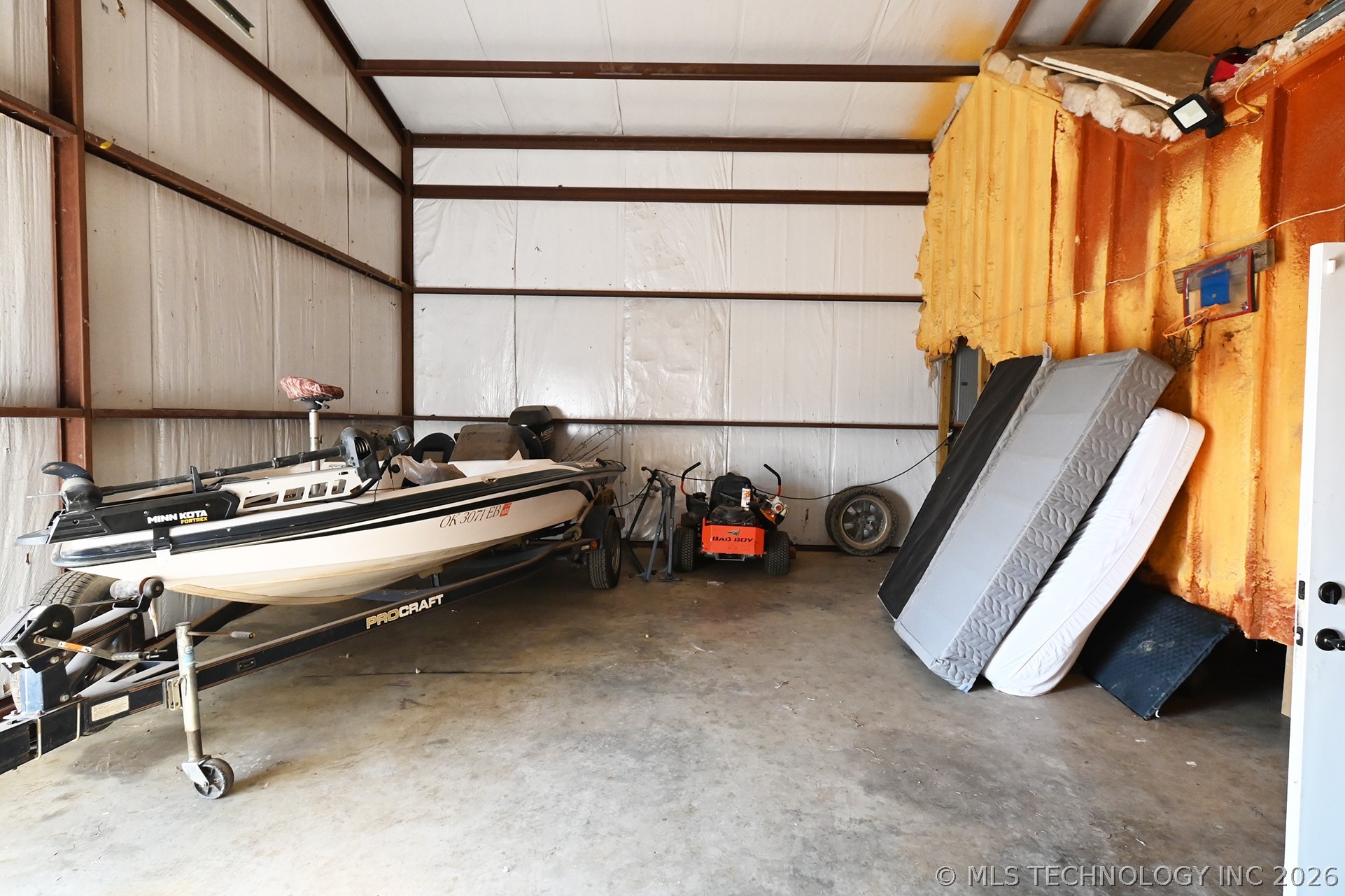 7075 E 303 Road Porum OK 74455