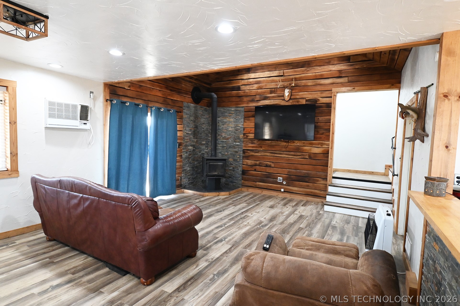 7075 E 303 Road Porum OK 74455