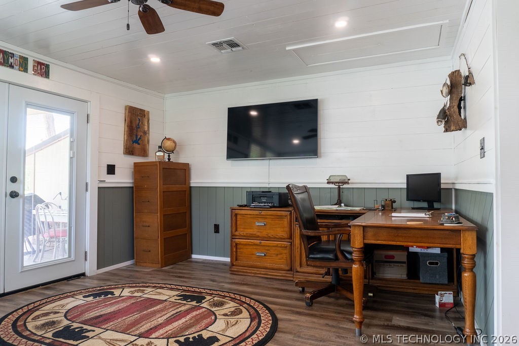 1064 Lakeside Drive Fort Towson OK 74735