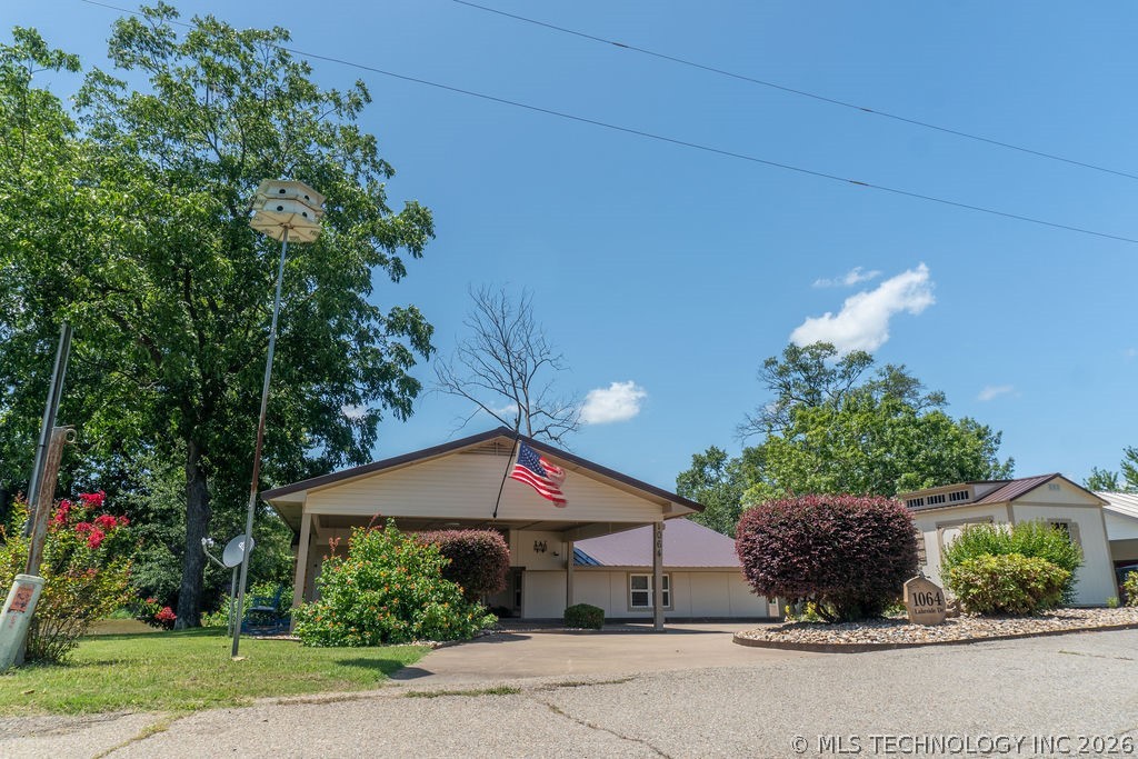 1064 Lakeside Drive Fort Towson OK 74735