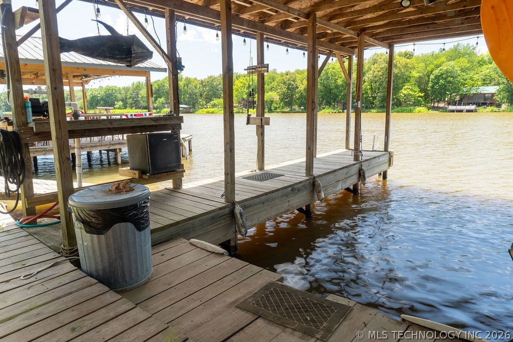 1064 Lakeside Drive Fort Towson OK 74735