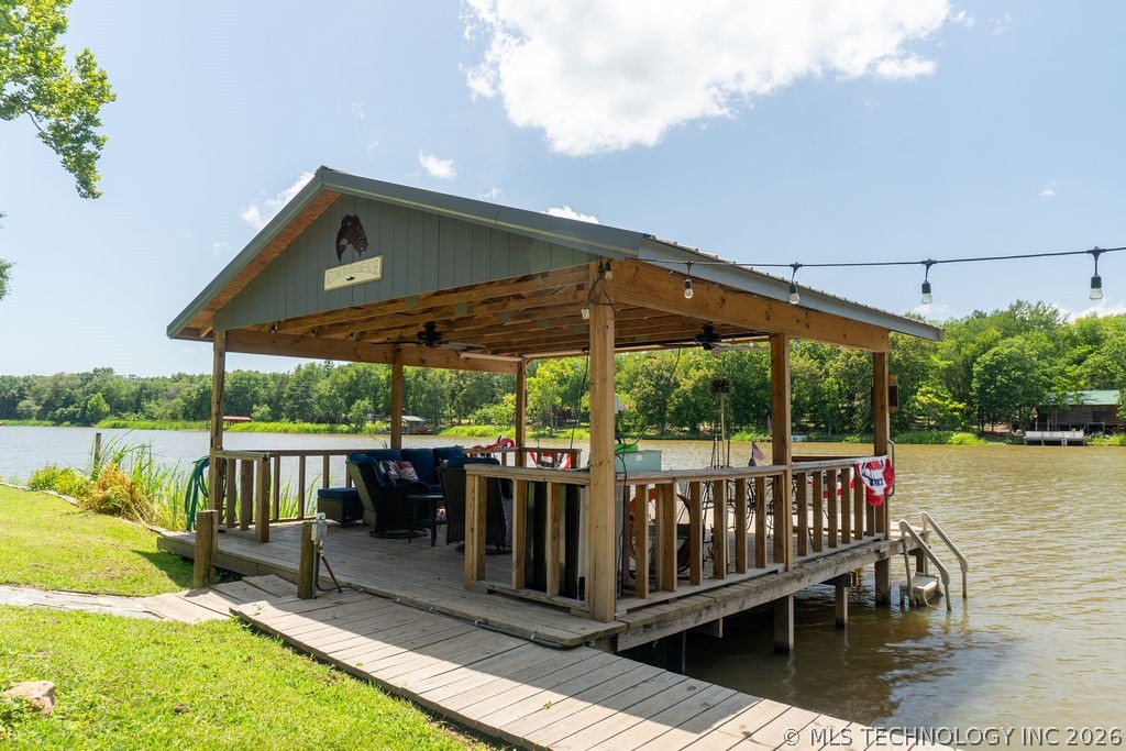 1064 Lakeside Drive Fort Towson OK 74735