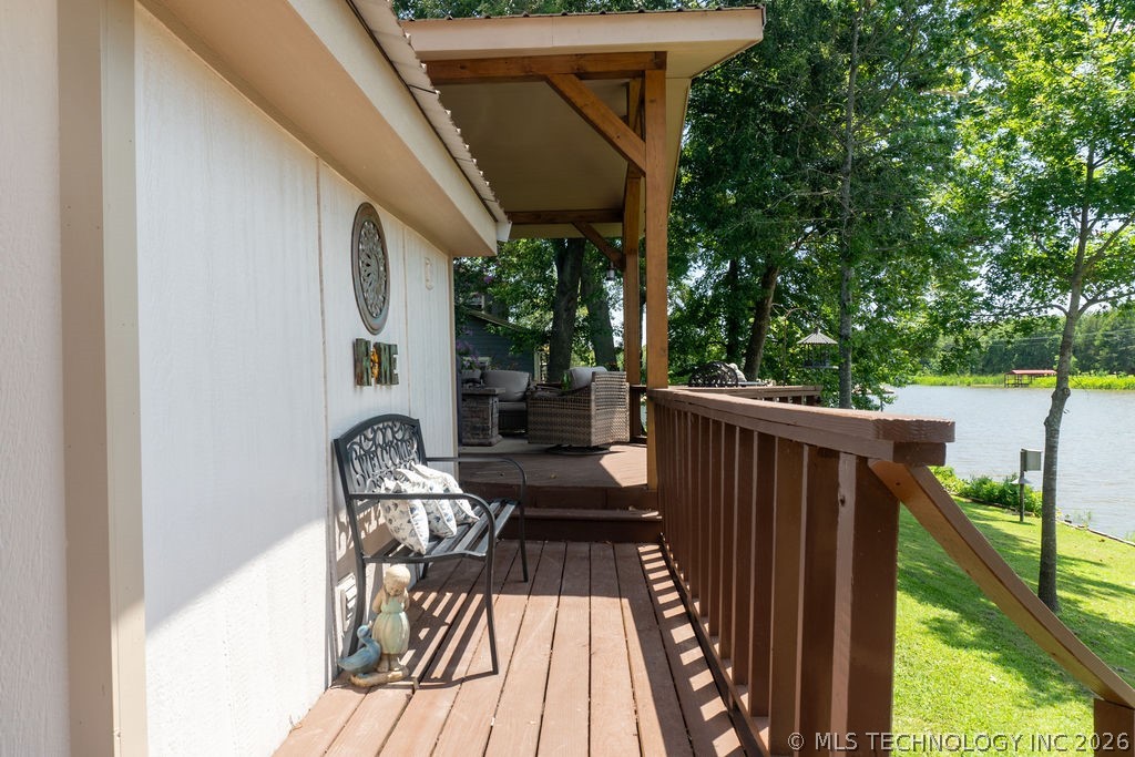 1064 Lakeside Drive Fort Towson OK 74735
