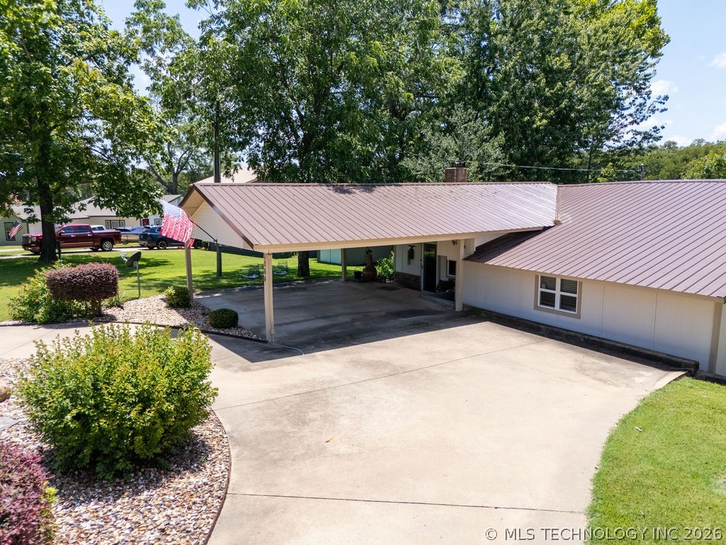 1064 Lakeside Drive Fort Towson OK 74735