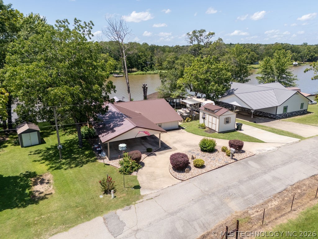 1064 Lakeside Drive Fort Towson OK 74735