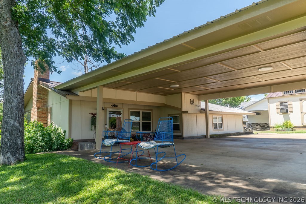 1064 Lakeside Drive Fort Towson OK 74735