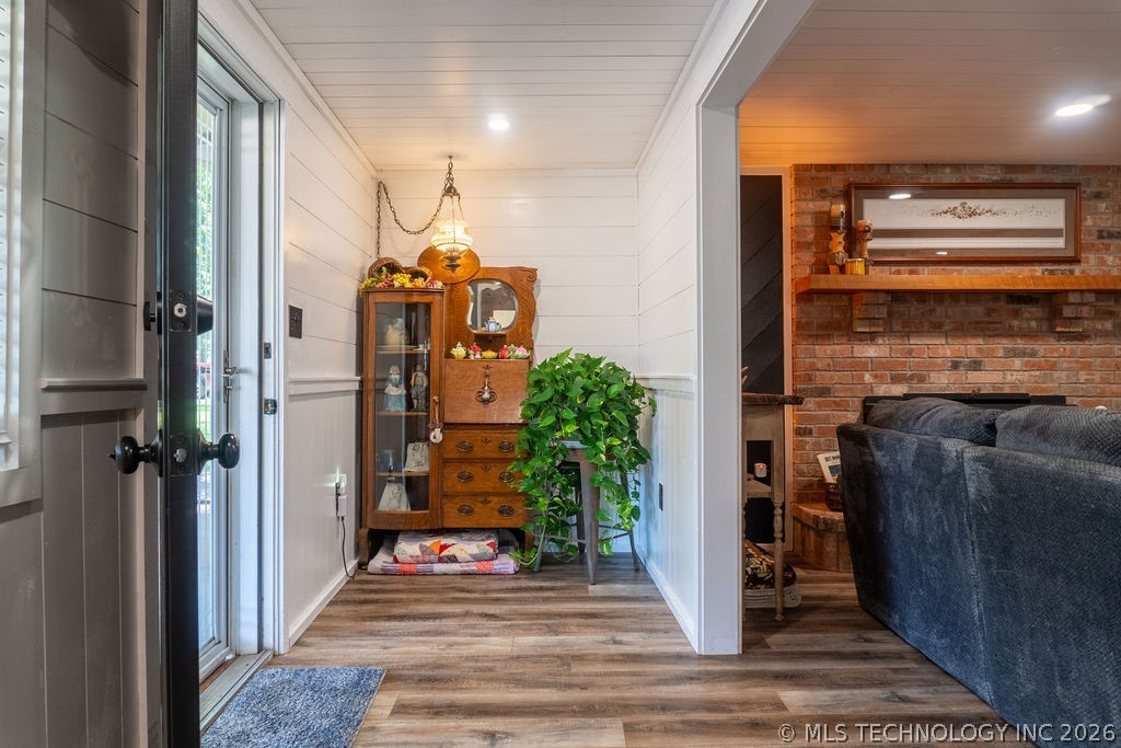 1064 Lakeside Drive Fort Towson OK 74735