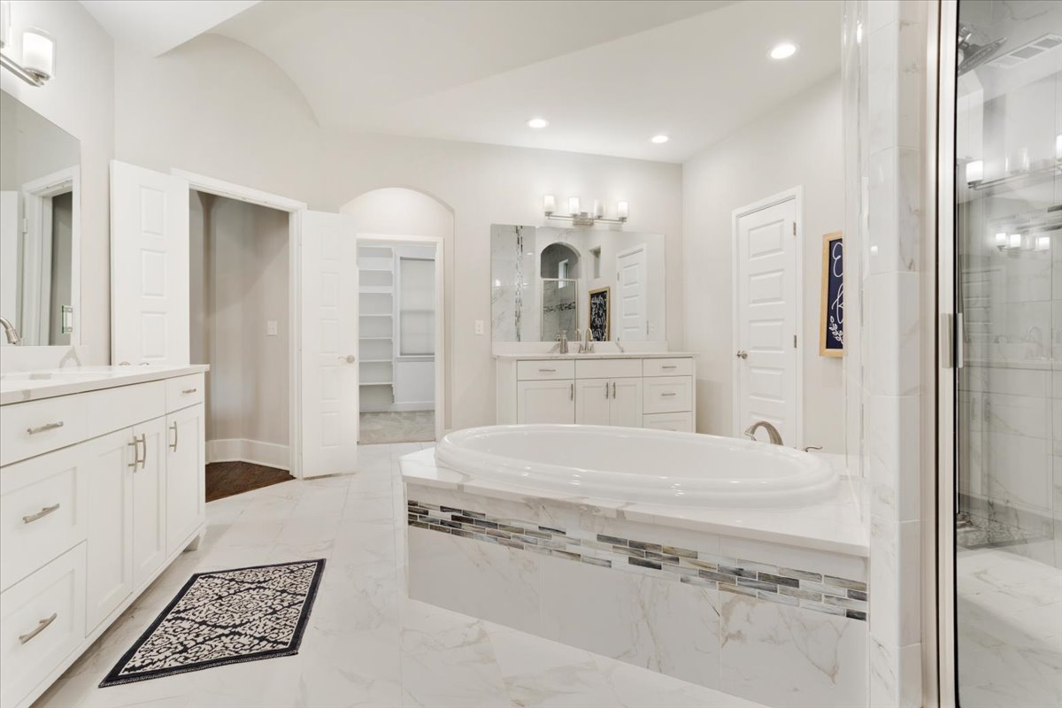 3307 Castle Court Durant OK 74701