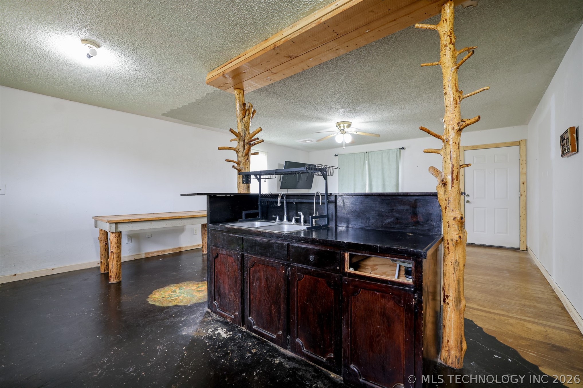 1421 S Cedar Street Bristow OK 74010