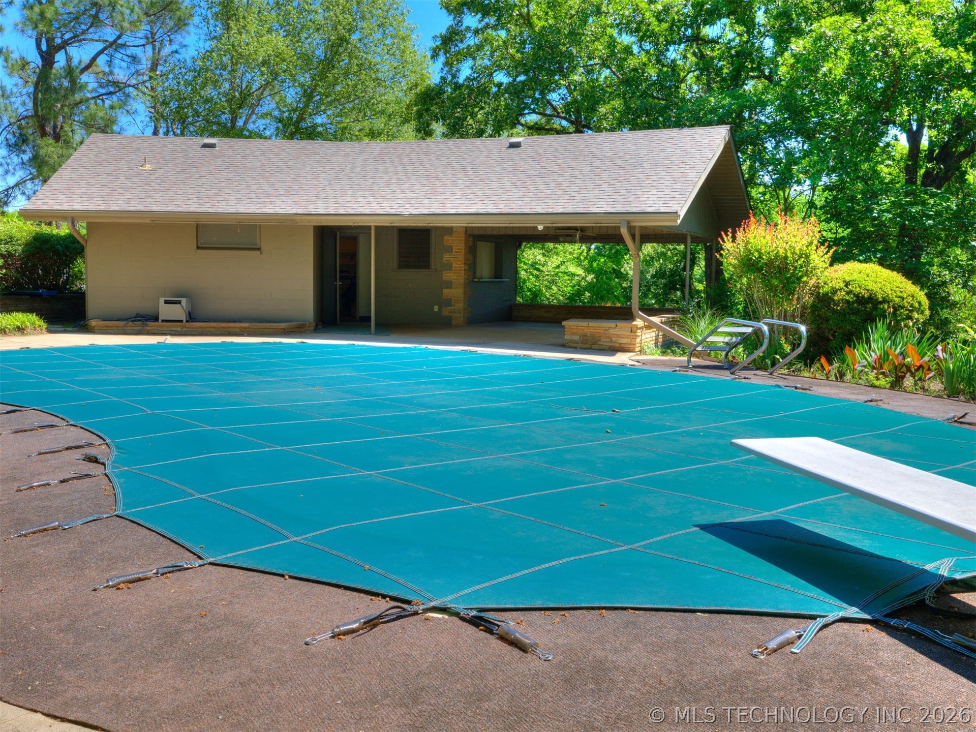 1420 E Fairview Avenue Sapulpa OK 74066