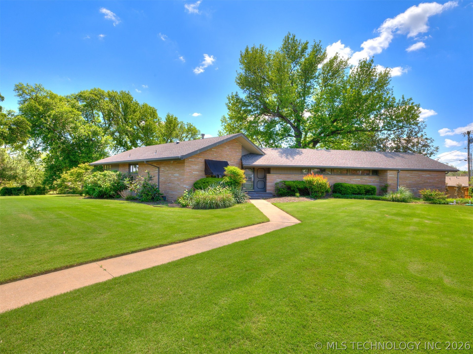 1420 E Fairview Avenue Sapulpa OK 74066