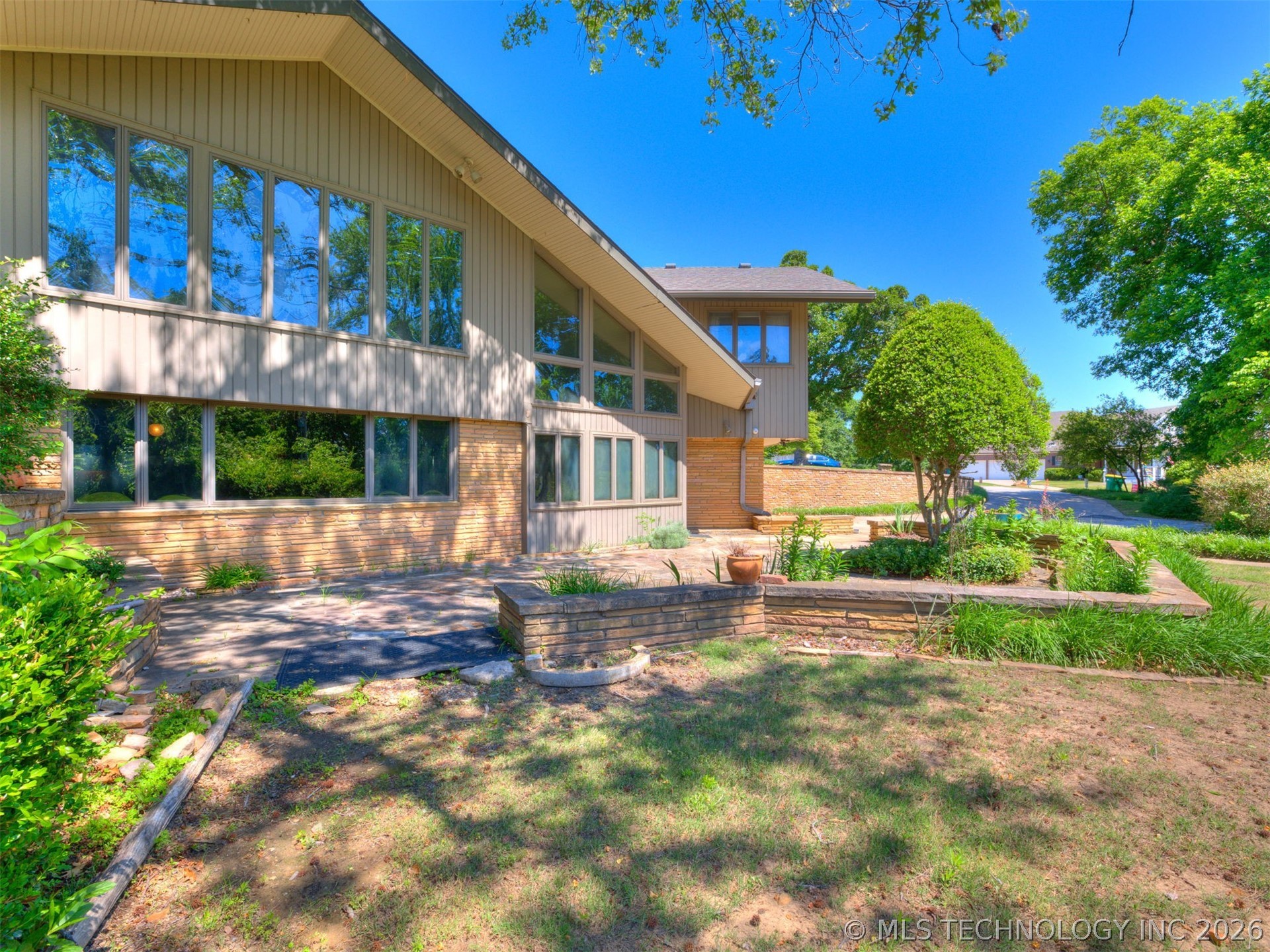 1420 E Fairview Avenue Sapulpa OK 74066