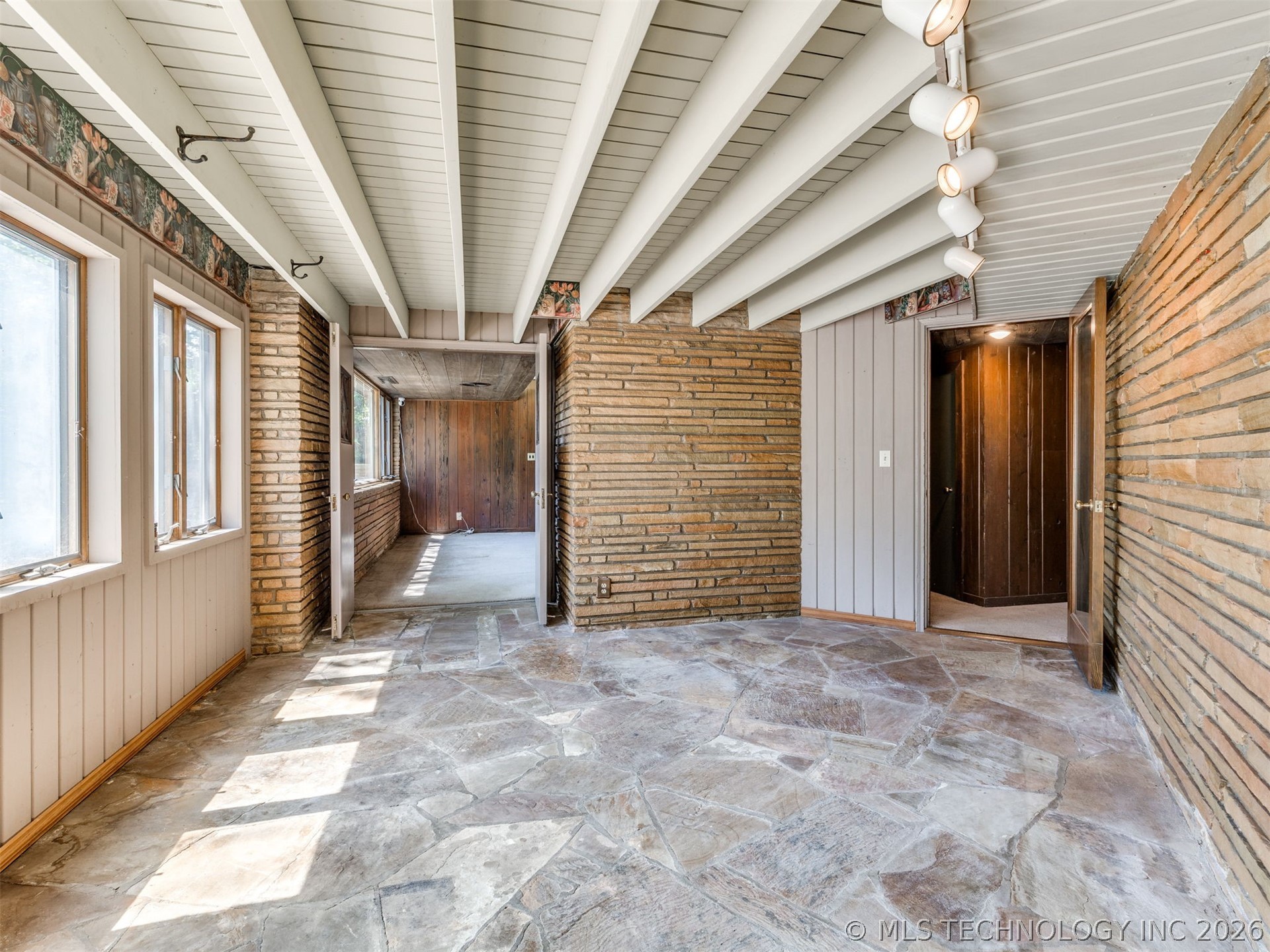 1420 E Fairview Avenue Sapulpa OK 74066