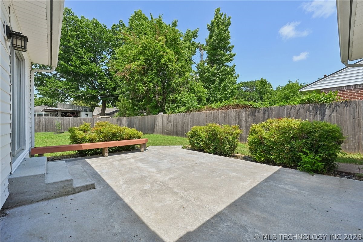 2524 S Quebec Avenue Tulsa OK 74114