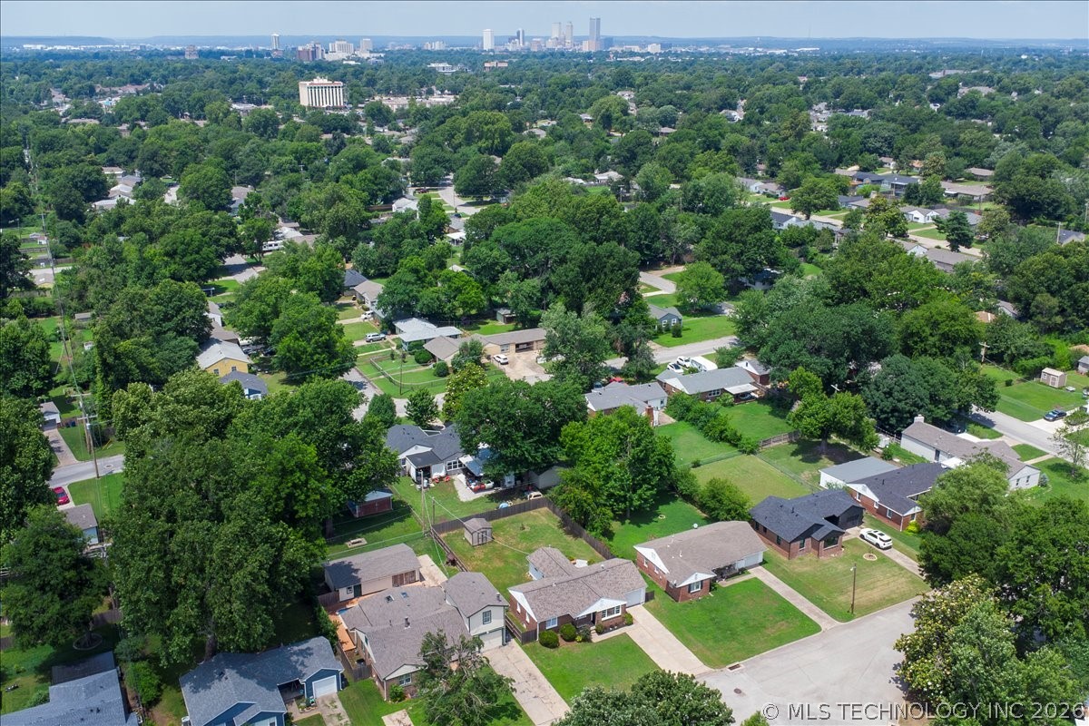 2524 S Quebec Avenue Tulsa OK 74114
