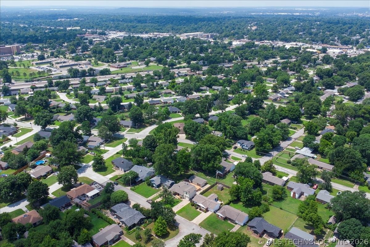 2524 S Quebec Avenue Tulsa OK 74114