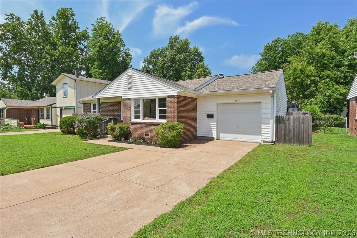 2524 S Quebec Avenue Tulsa OK 74114