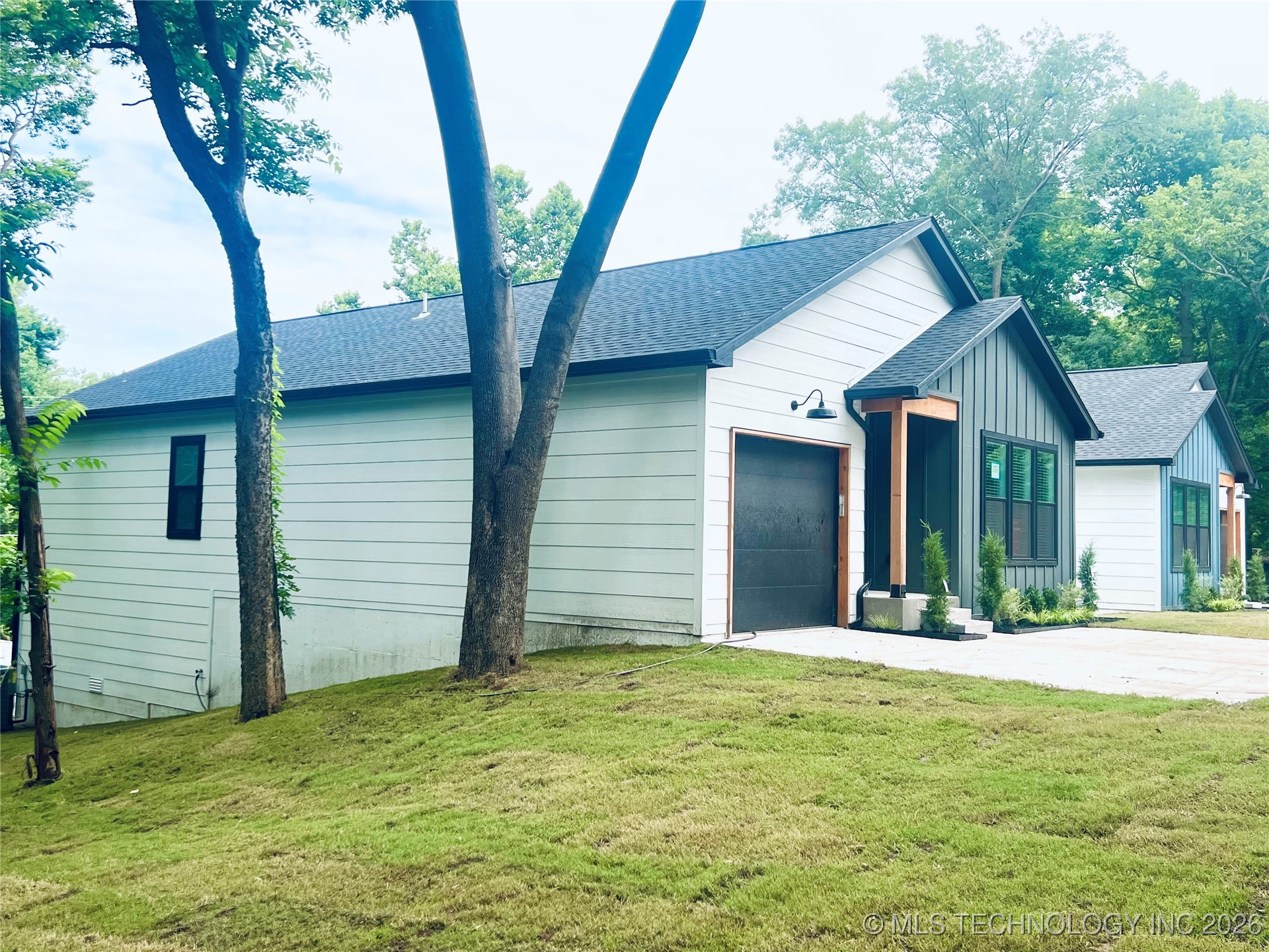 29 Circle Drive Monkey Island OK 74331