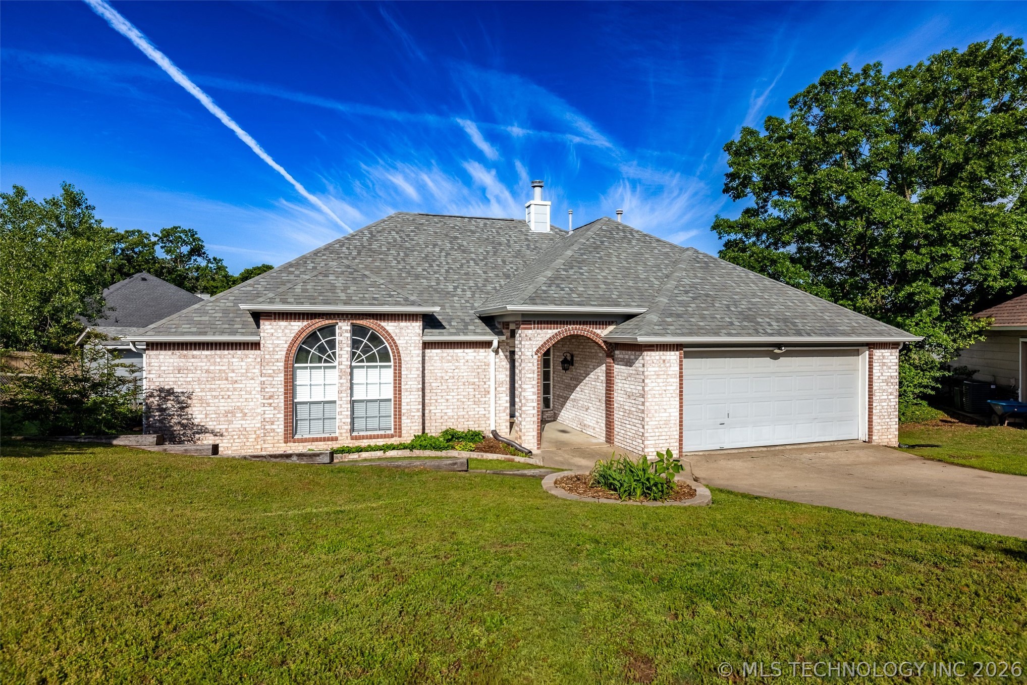 3712 Silver Oak Court Tulsa OK 74107
