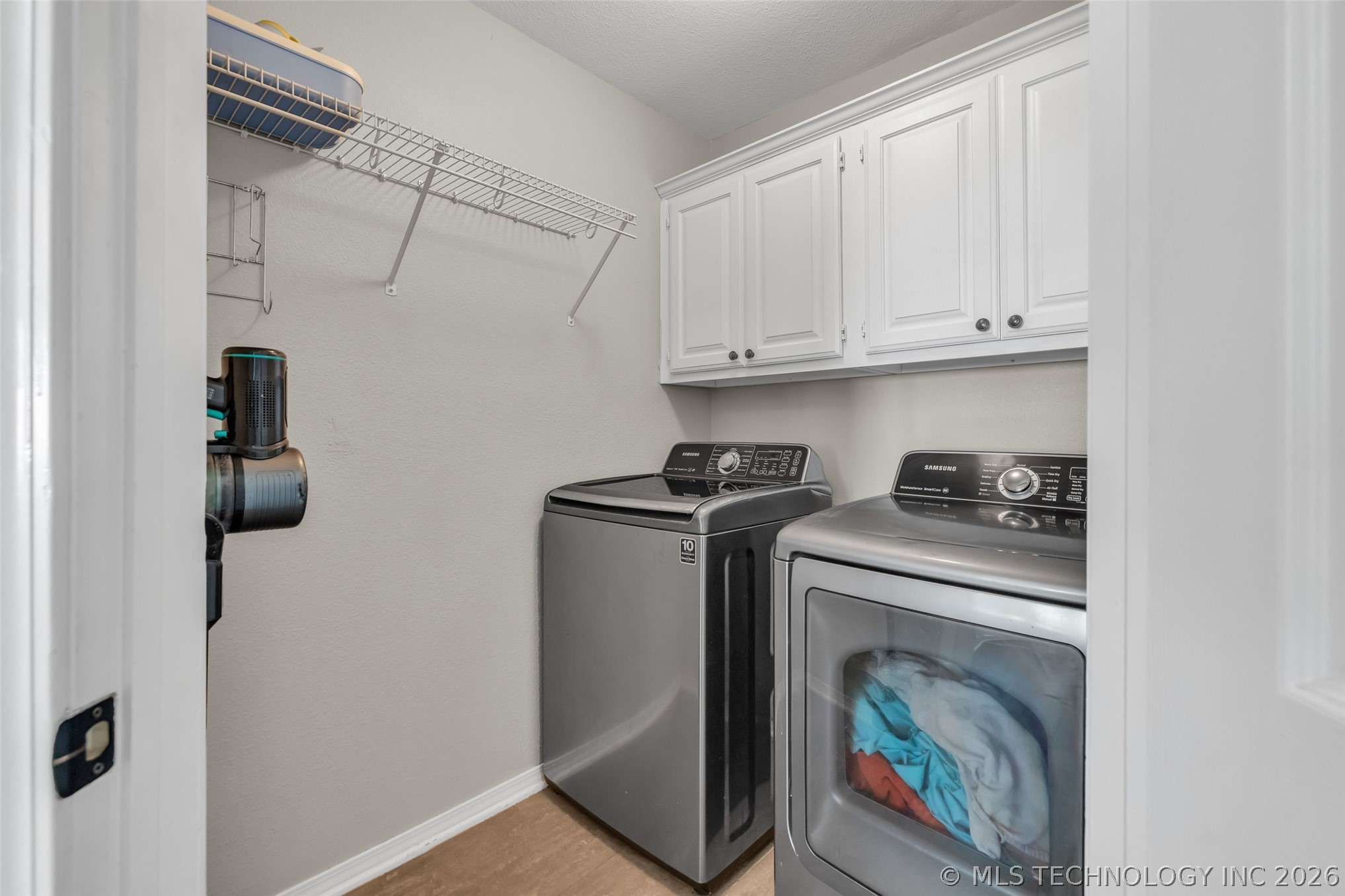 3712 Silver Oak Court Tulsa OK 74107