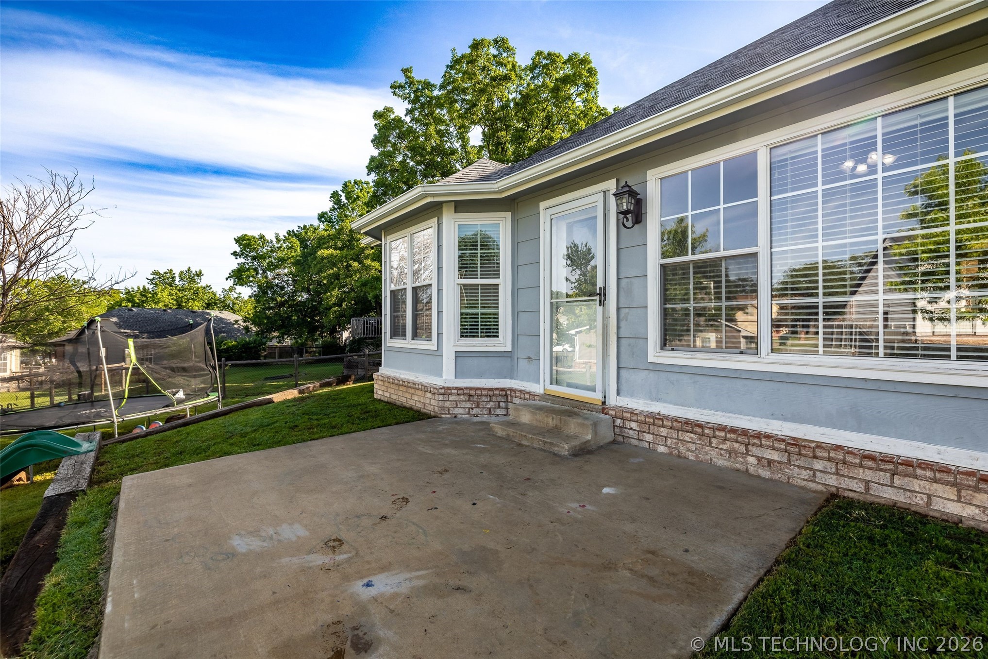 3712 Silver Oak Court Tulsa OK 74107