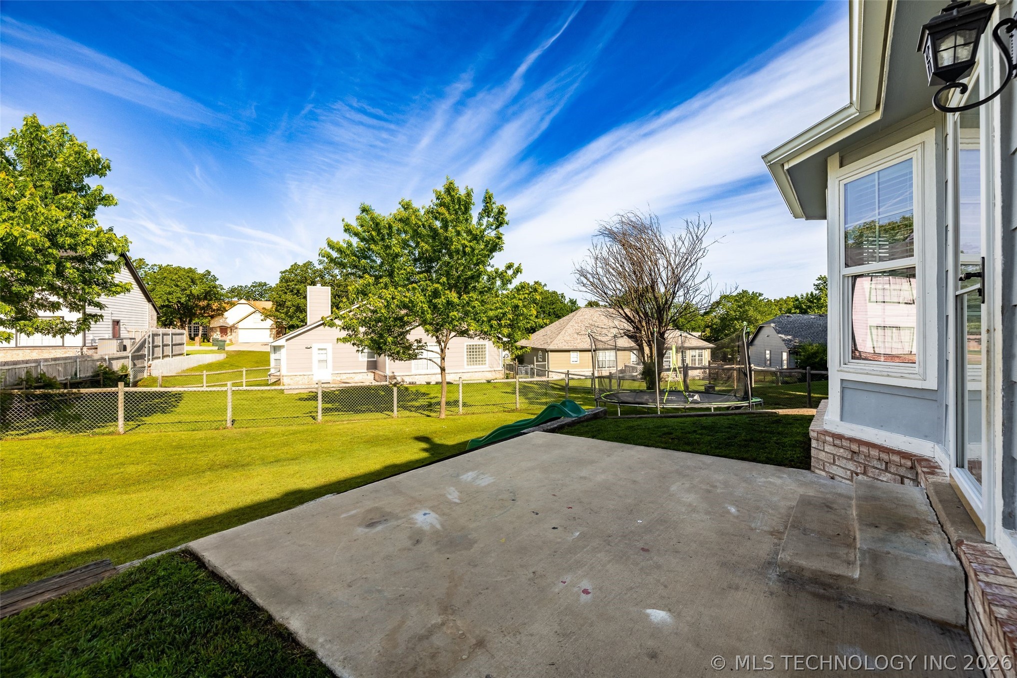 3712 Silver Oak Court Tulsa OK 74107