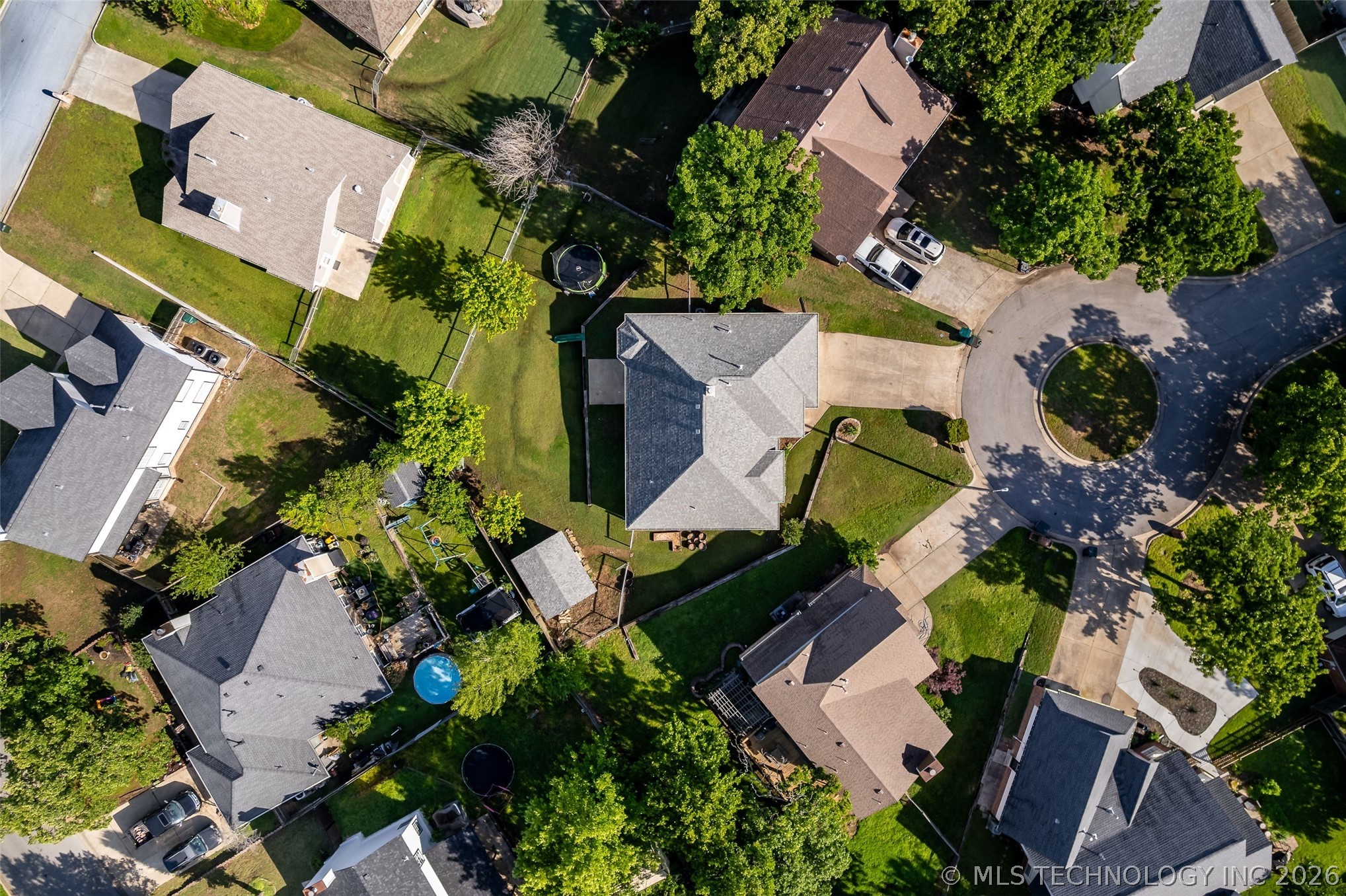 3712 Silver Oak Court Tulsa OK 74107