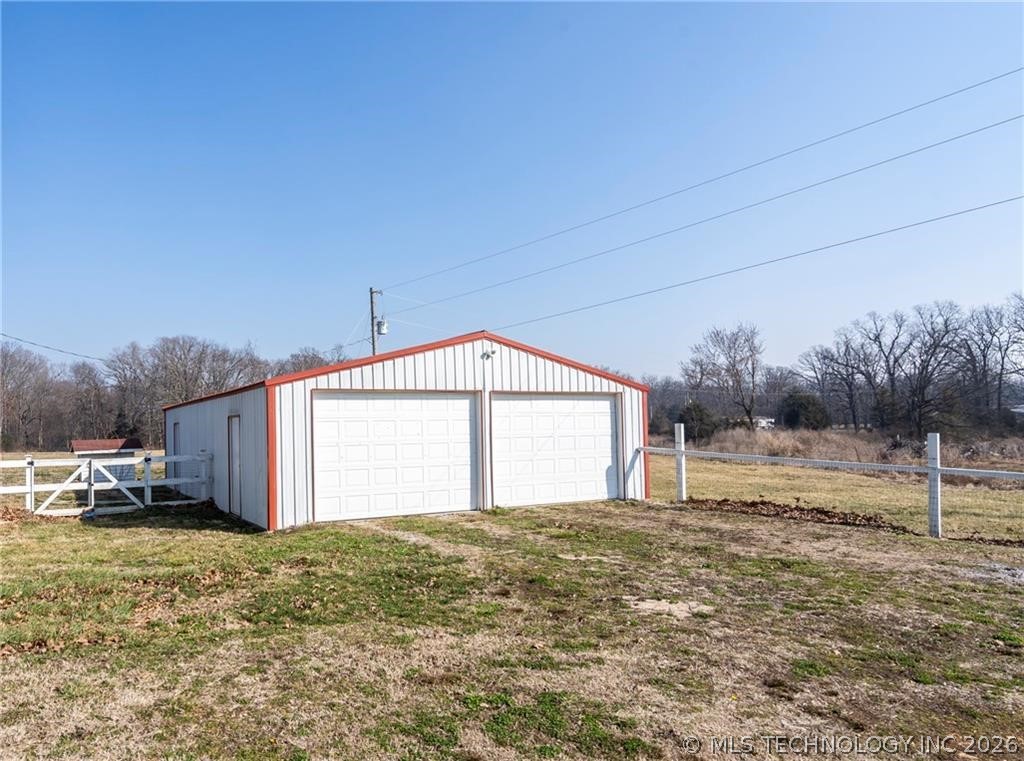 23586 116 Highway Colcord OK 74338