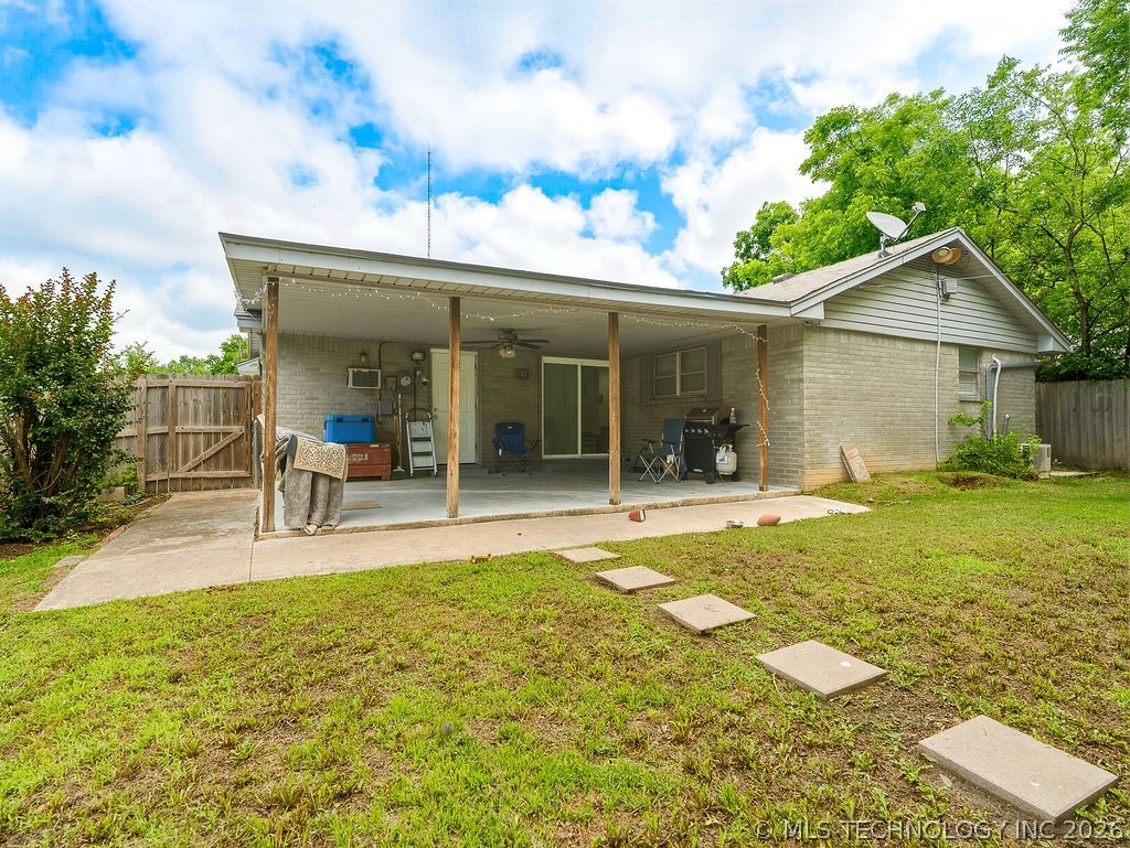 915 W 23rd Ada OK 74820