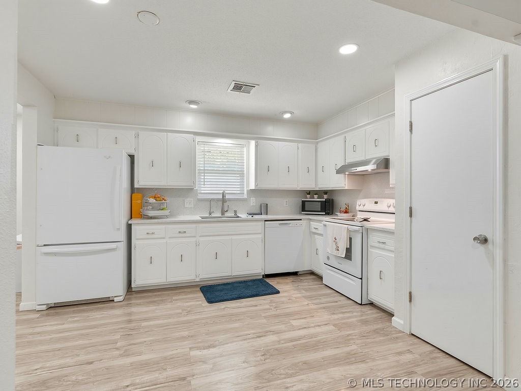 915 W 23rd Ada OK 74820