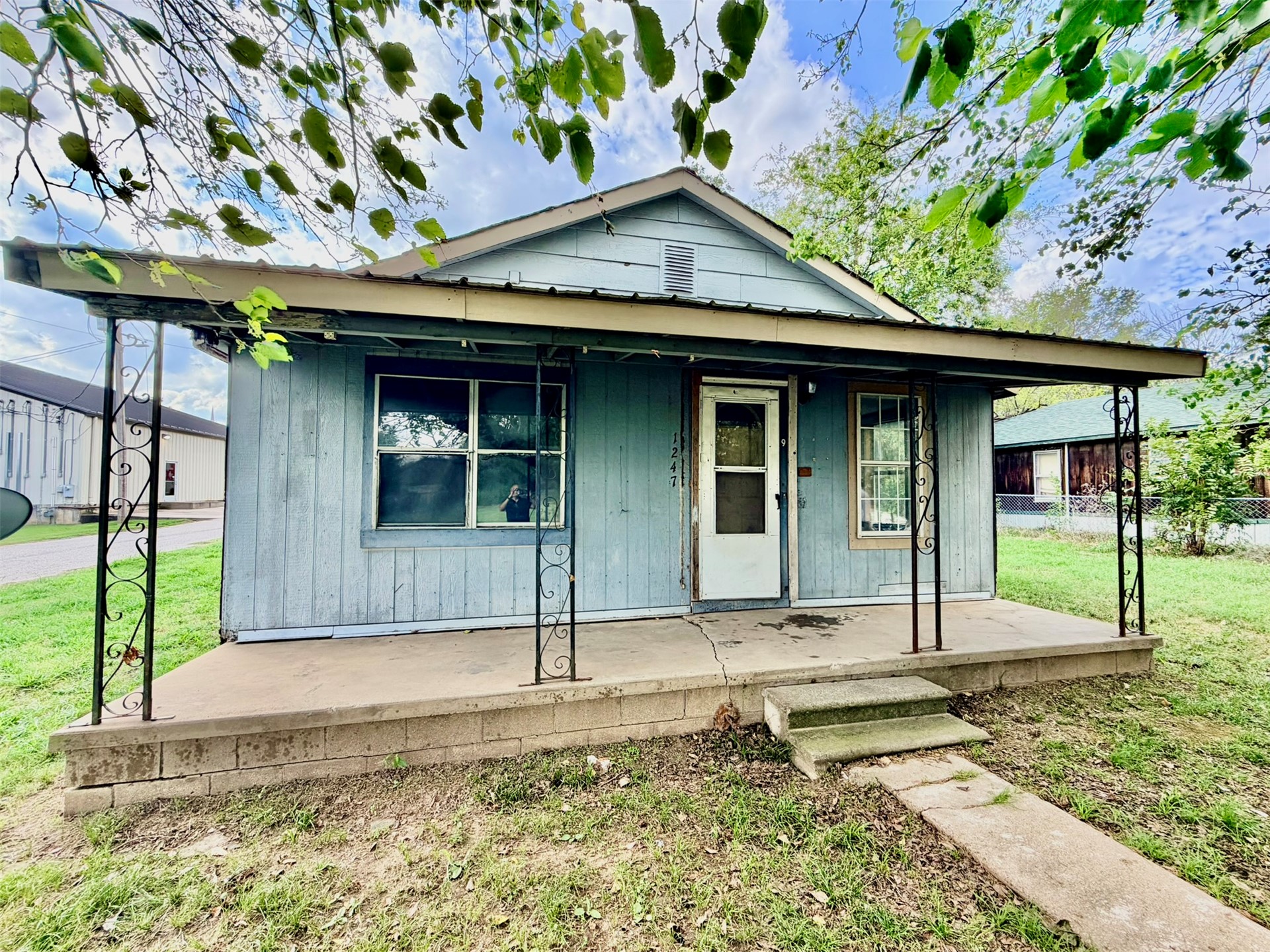 1247 S Choctaw Atoka OK 74525